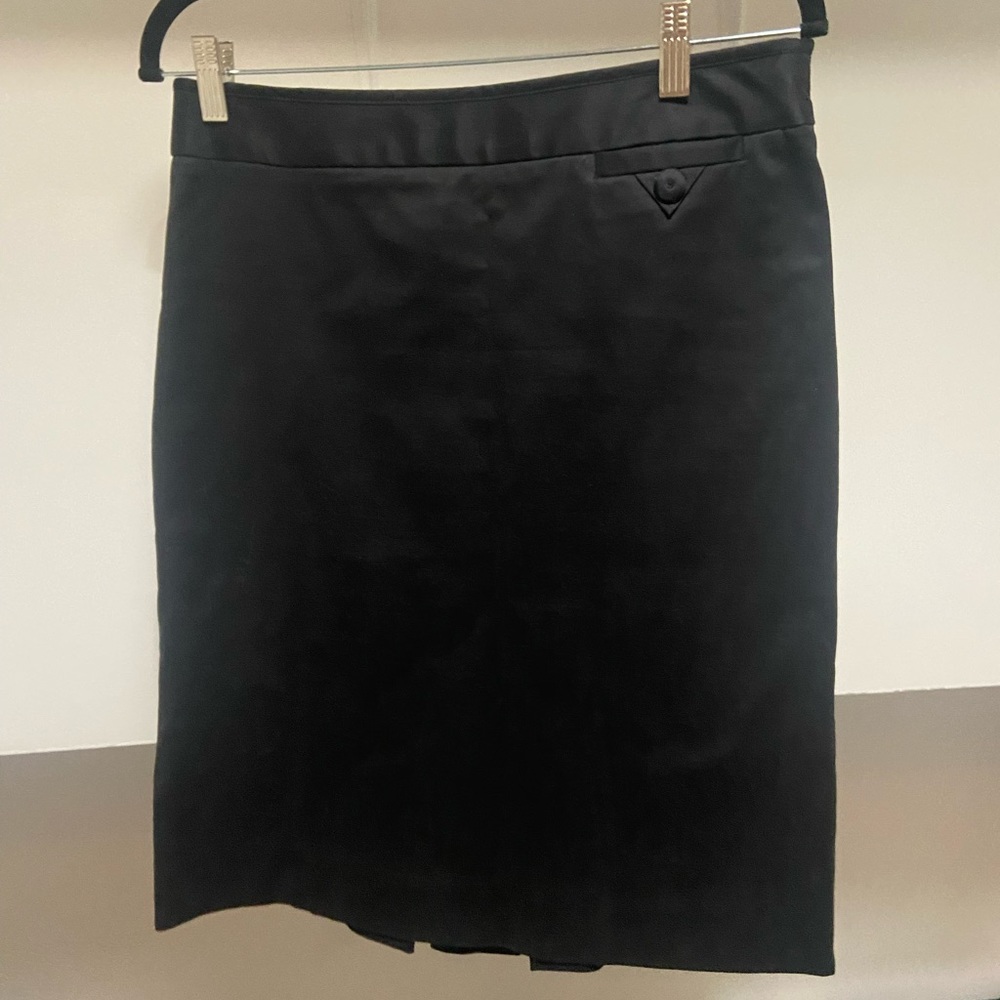 Marc by Marc Jacobs Pencil Skirt with Pleats on Back